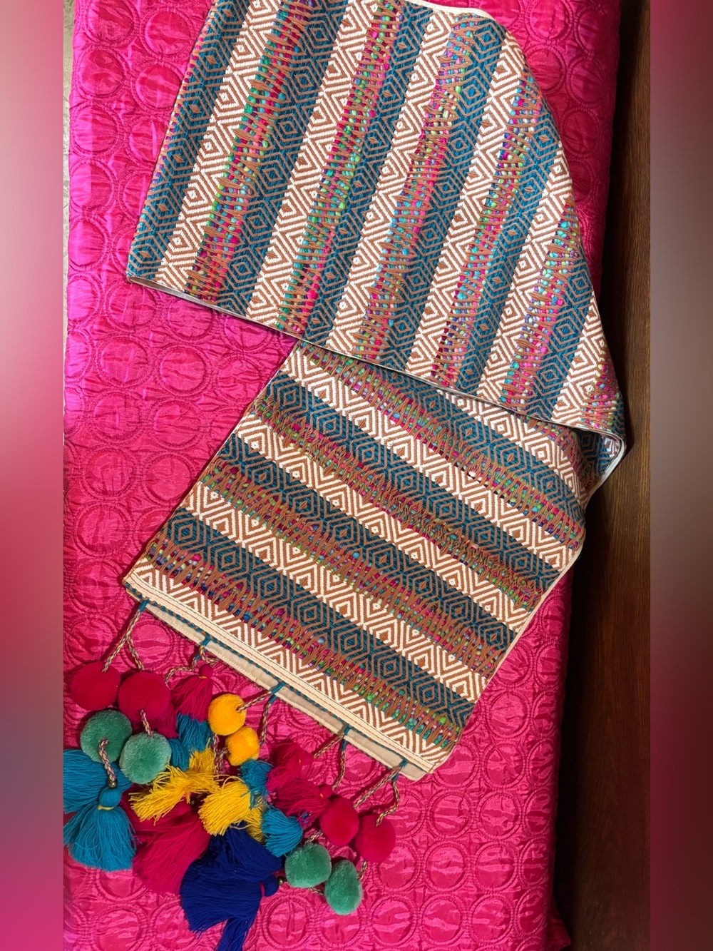 Pier One colorful table runner with Pom Pom trim